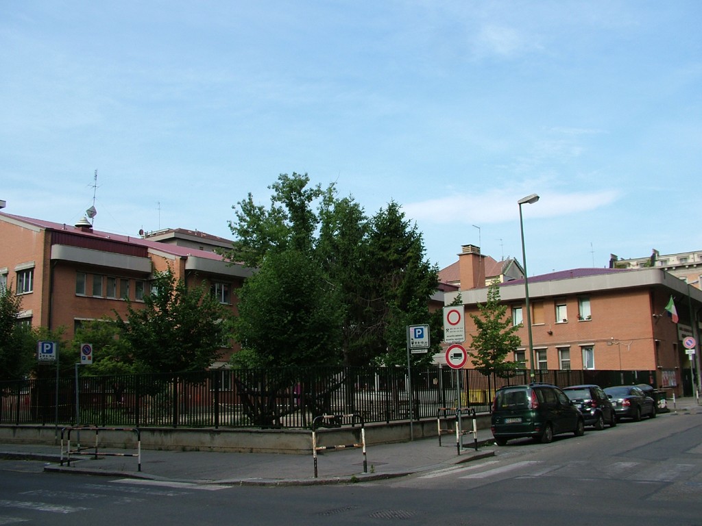 Scuola elementare Angiolo Gambaro (Torino)